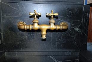 Wall mount mixer faucet