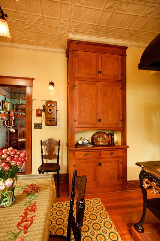 Bond Kitchen Details